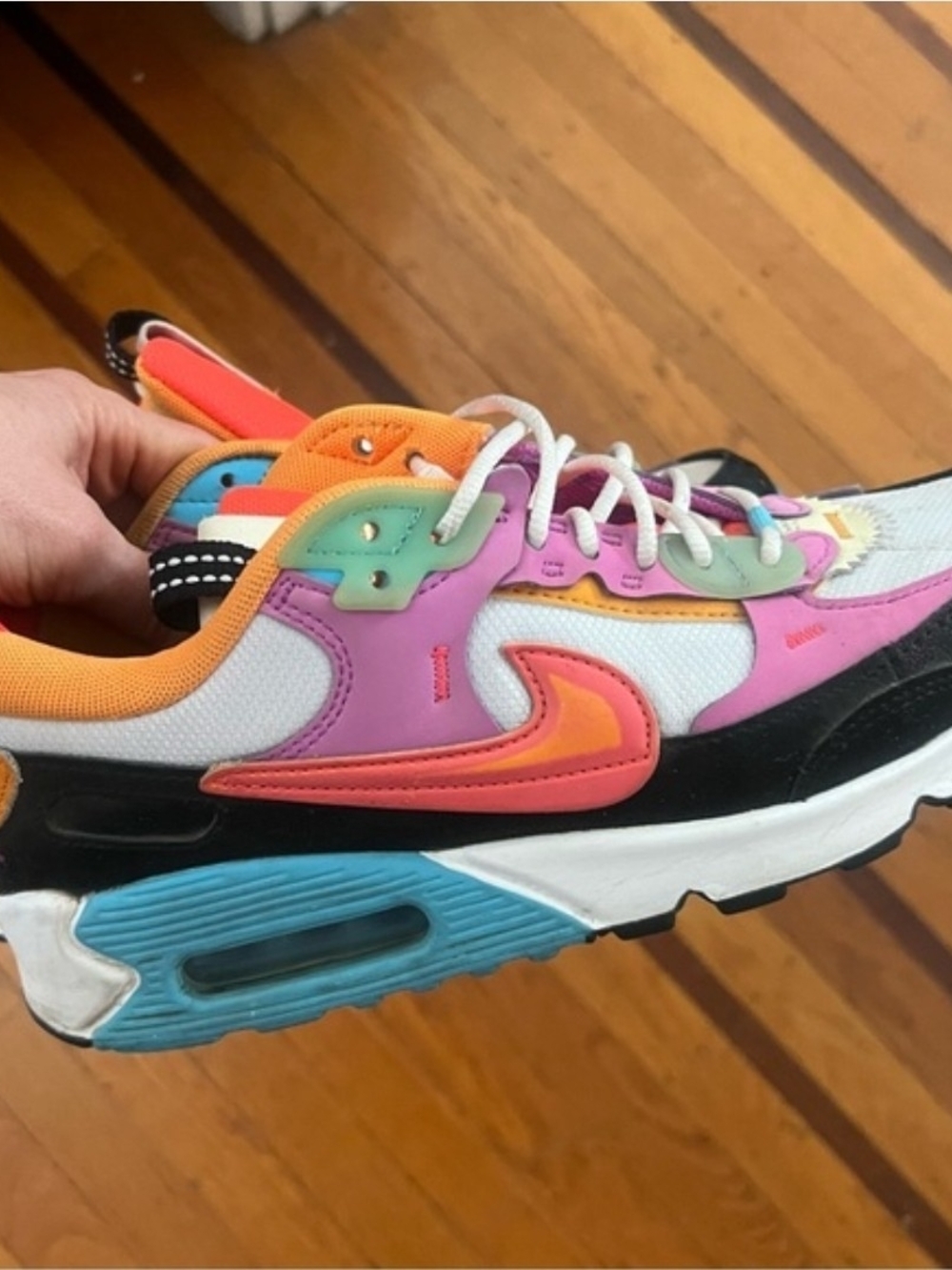 NIKE Women Colorblock Athletic Sneakers - Multicolor